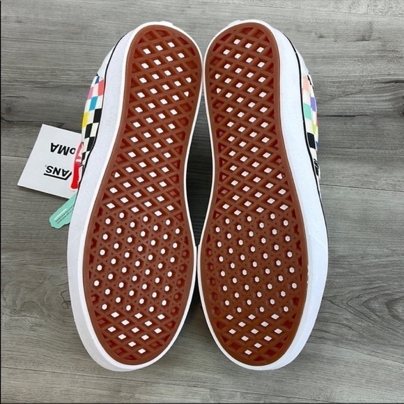 🔹VANS - COMFY CUSH LOW TOPS - Picture 10 of 12